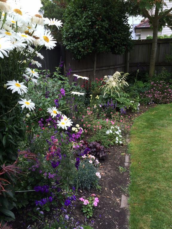 كريستتشيرش Garden Bed And Breakfast المظهر الخارجي الصورة
